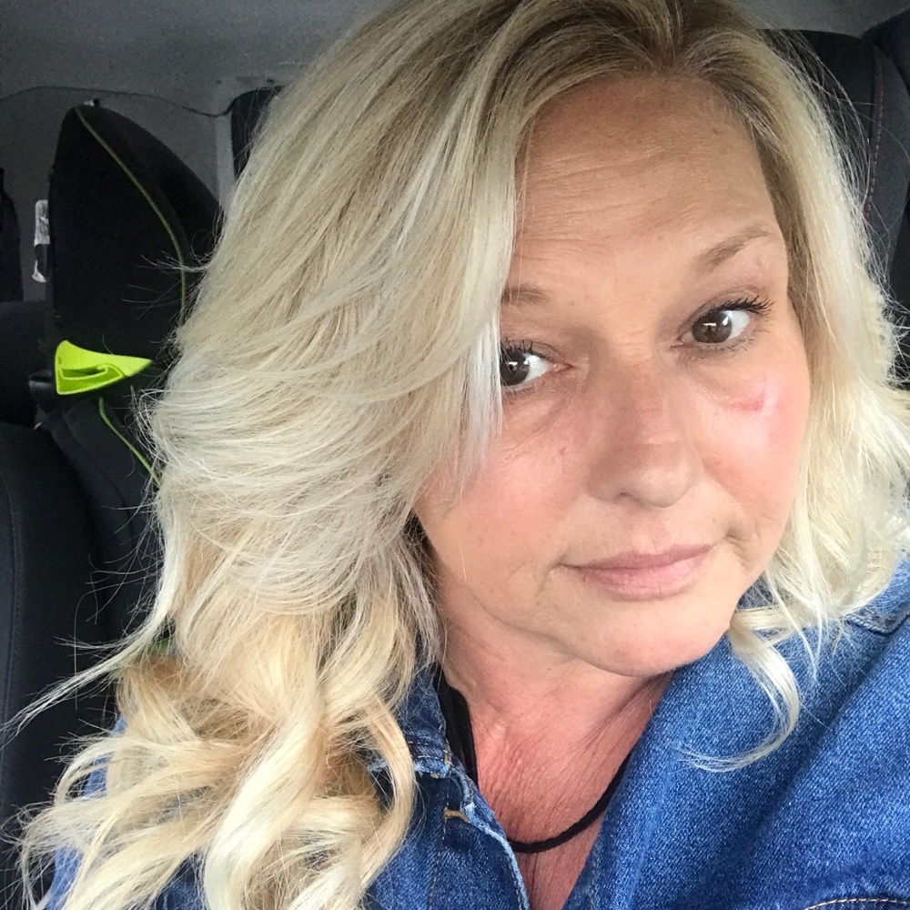 Meet your Posher, Monica